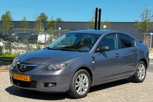 Mazda 3 (2007) thumbnail 1