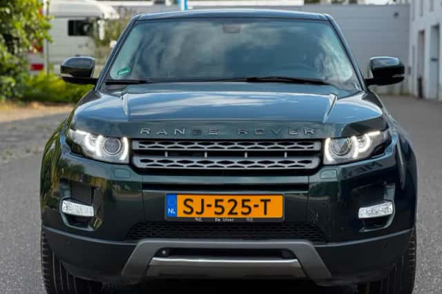 Land Rover Range Rover Evoque (2011) thumbnail 2