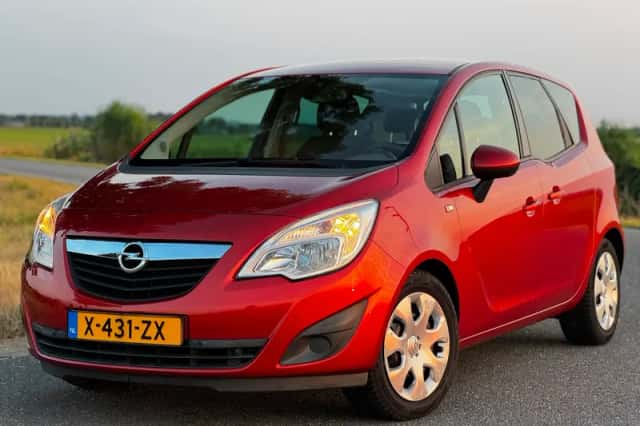 Opel Meriva (2012) thumbnail 1