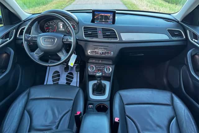 Audi Q3 (2012) thumbnail 3
