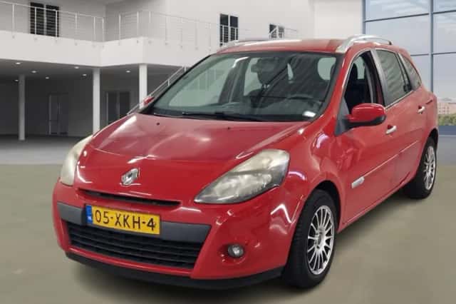 Renault Clio (2012) thumbnail 1