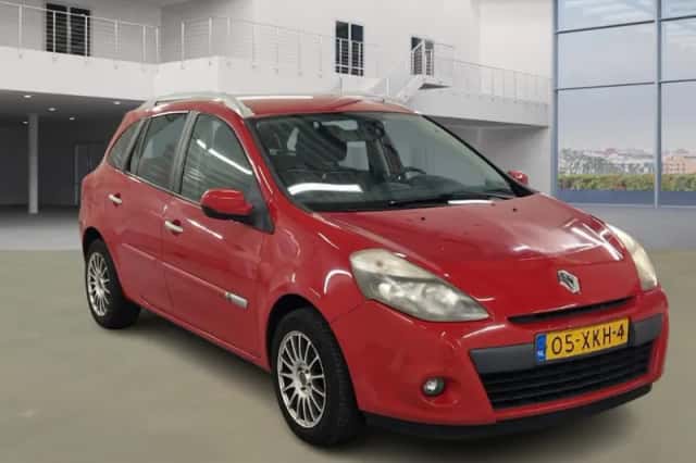 Renault Clio (2012) thumbnail 2
