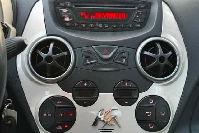 Ford Ka (2009) thumbnail 5