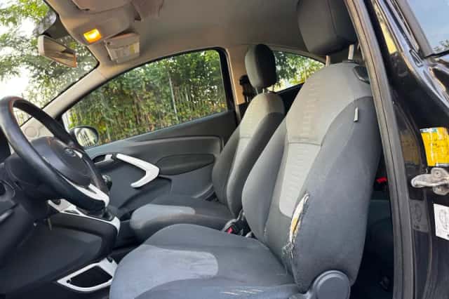 Ford Ka (2009) thumbnail 6