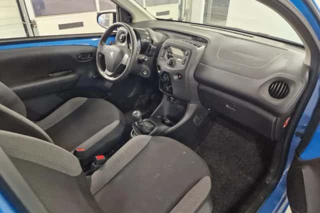Peugeot 108 (2016) thumbnail 6