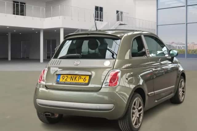 Fiat 500 (2010) thumbnail 3