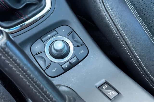 Renault Mégane (2015) thumbnail 6