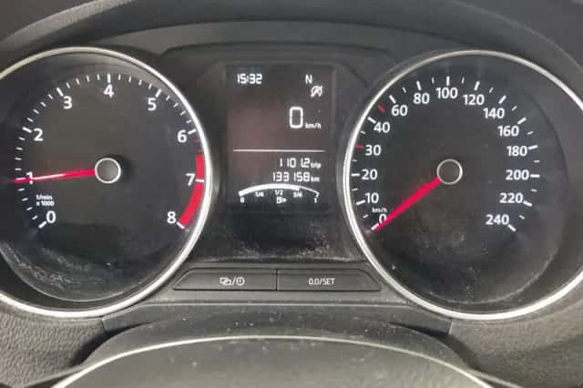 Volkswagen Polo (2016) thumbnail 5