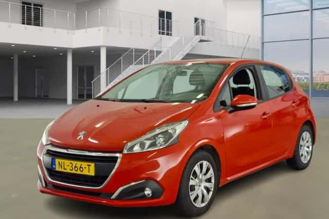 Peugeot 208 (2017) thumbnail 1