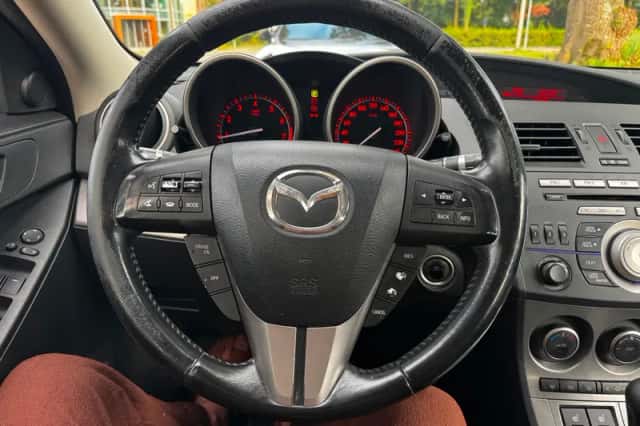 Mazda 3 (2009) thumbnail 4