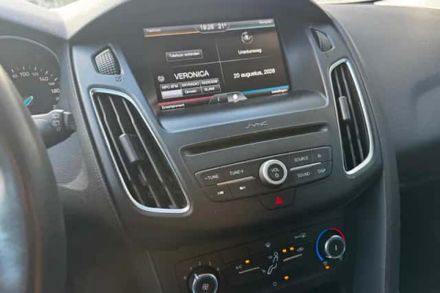 Ford Focus (2016) thumbnail 6