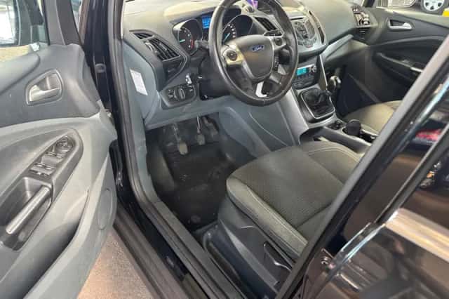Ford C-Max (2012) thumbnail 5