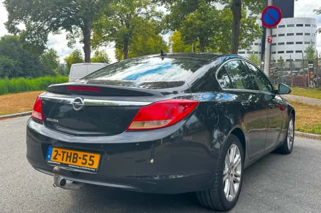 Opel Insignia (2010) thumbnail 4