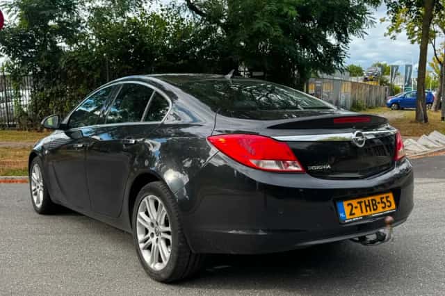 Opel Insignia (2010) thumbnail 5