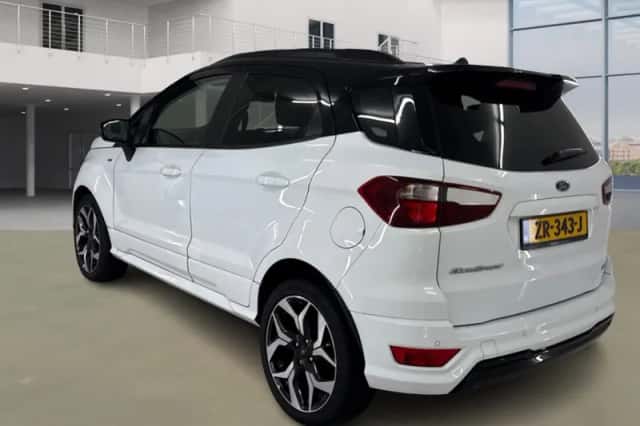 Ford EcoSport (2018) thumbnail 4