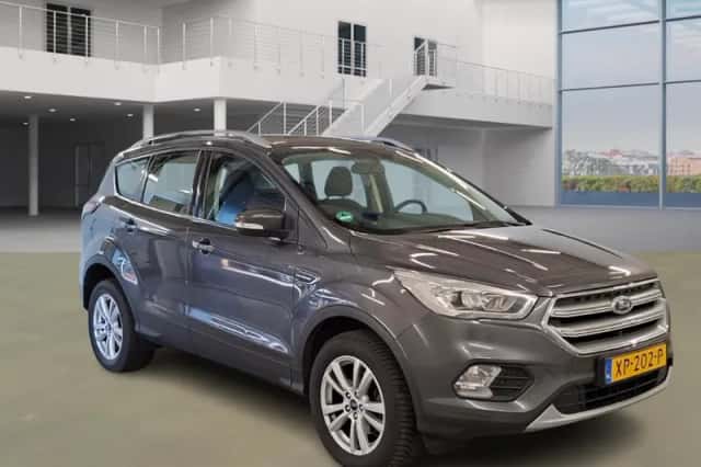Ford Kuga (2019) thumbnail 2