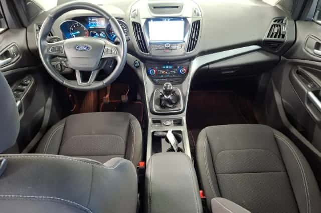 Ford Kuga (2019) thumbnail 6