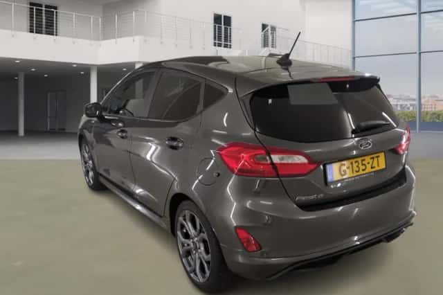 Ford Fiesta (2020) thumbnail 4
