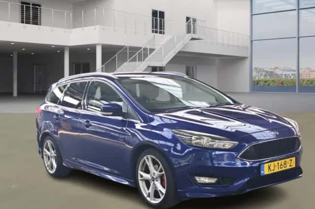 Ford Focus (2016) thumbnail 2
