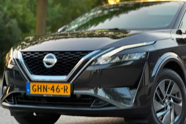 Nissan Qashqai (2021) thumbnail 4