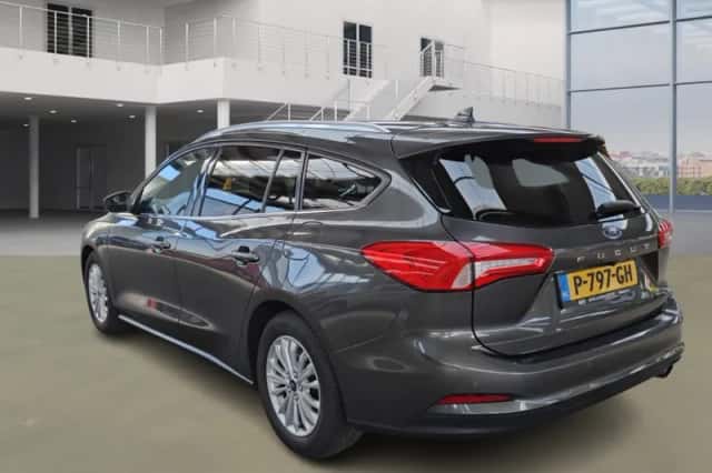 Ford Focus (2019) thumbnail 4