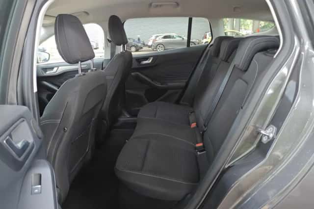 Ford Focus (2019) thumbnail 6