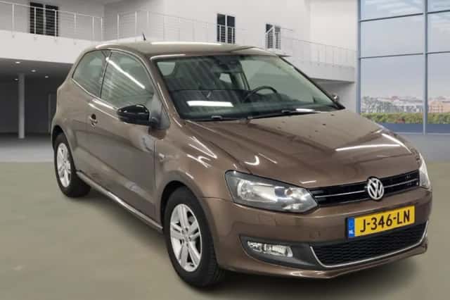 Volkswagen Polo (2013) thumbnail 2