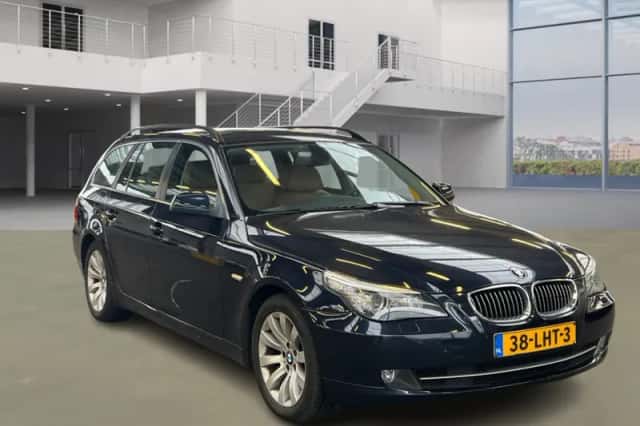 BMW 5-Serie (2010) thumbnail 5