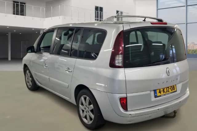Renault Grand Espace (2013) thumbnail 4