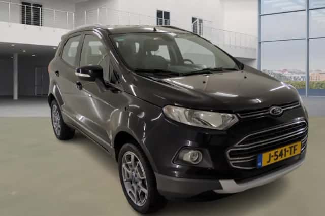 Ford EcoSport (2014) thumbnail 2