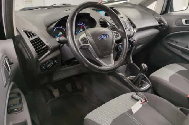 Ford EcoSport (2014) thumbnail 6