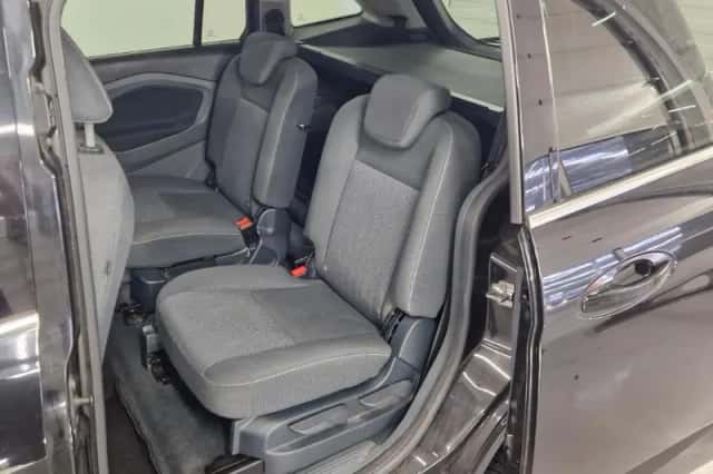 Ford Grand C-Max (2011) thumbnail 6