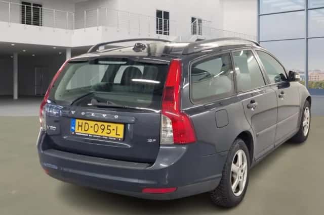 Volvo V50 (2009) thumbnail 3