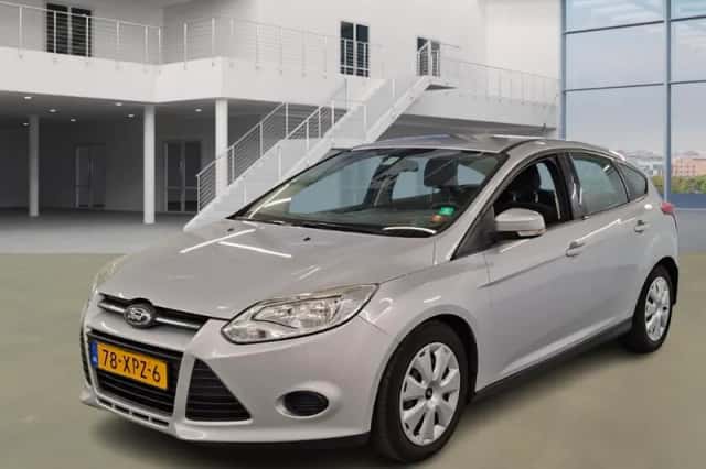 Ford Focus (2012) thumbnail 1