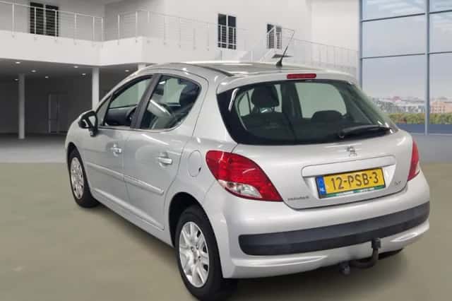 Peugeot 207 (2011) thumbnail 4