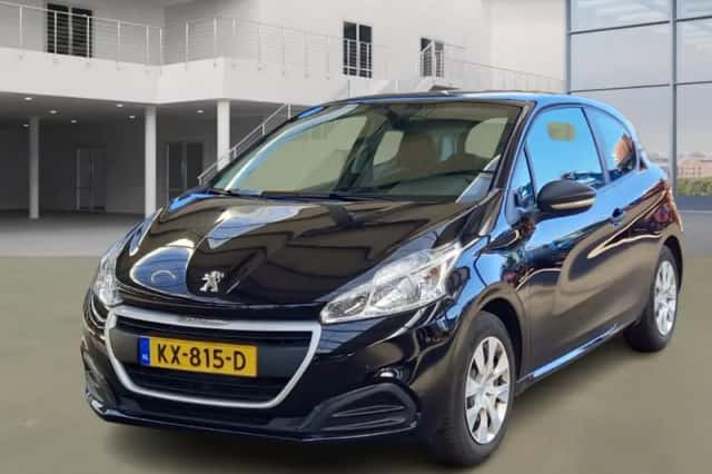 Peugeot 208 (2016) thumbnail 1