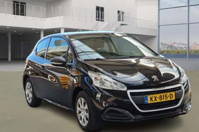 Peugeot 208 (2016) thumbnail 2