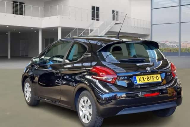 Peugeot 208 (2016) thumbnail 4