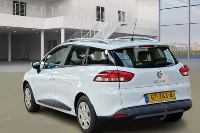 Renault Clio (2015) thumbnail 4