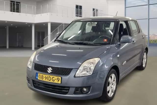 Suzuki Swift (2008) thumbnail 1