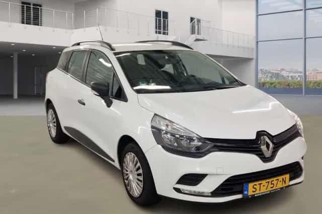 Renault Clio (2018) thumbnail 2