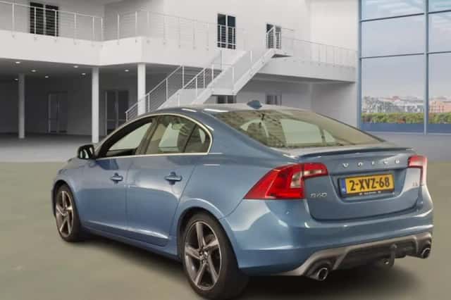 Volvo S60 (2014) thumbnail 4