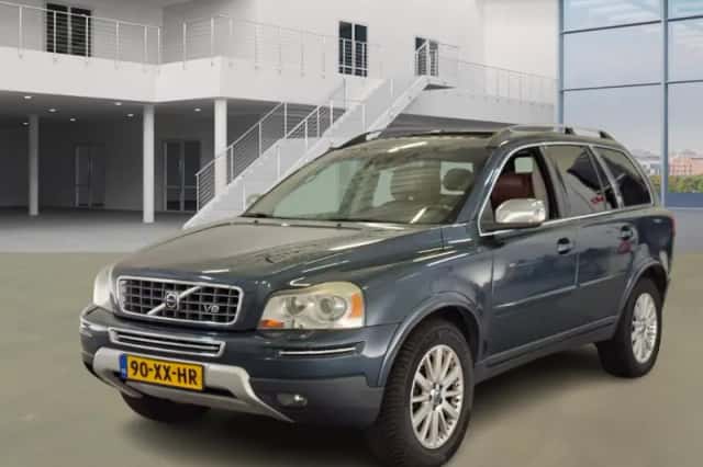 Volvo XC90 (2007) thumbnail 1