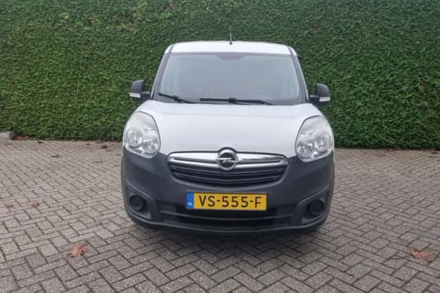 Opel Combo (2015) thumbnail 1