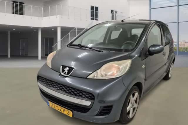 Peugeot 107 (2010) thumbnail 1
