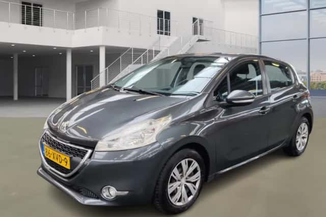 Peugeot 208 (2012) thumbnail 1