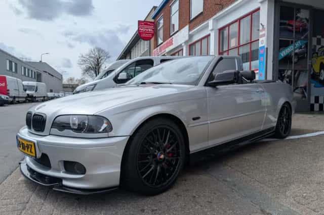 BMW 3-Serie (2002) thumbnail 2