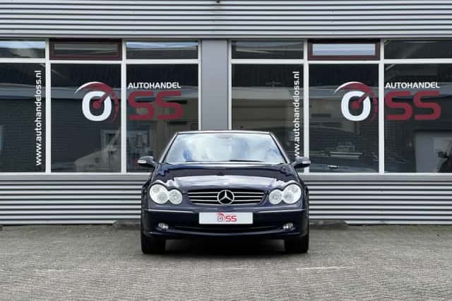 Mercedes-Benz CLK-Klasse (2005) thumbnail 4