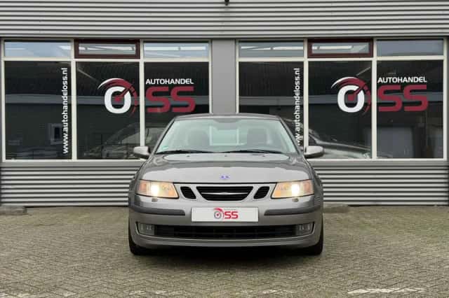 Saab 9-3 (2005) thumbnail 2