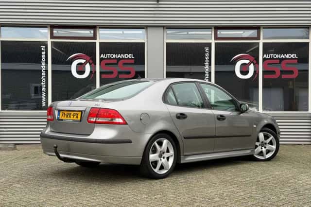 Saab 9-3 (2005) thumbnail 4